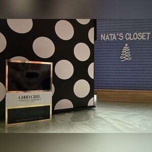 10/$25✨️Carolina Herrera GG ✨️